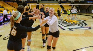 The Towson volleyball team picked up two wins over CAA competition this weekend. 